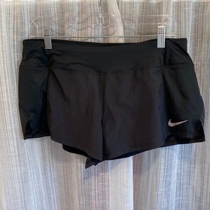 Nike DRI-FIT Low Rise running shorts, size L